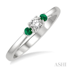 2.15 MM Round Shape Emerald and 1/6 Ctw Past, Present and Future Round Cut Diamond Precious Ring in 14K White Gold 2.15 MM Round Shape Emerald and 1/6 Ctw Past, Present and Future Round Cut Diamond Precious Ring in 14K White Gold