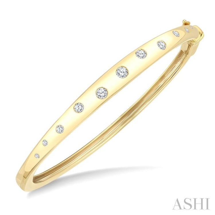 .50CTRDDM MOSAIC BANGLE YG 10K-G* .50CTRDDM MOSAIC BANGLE YG 10K-G*