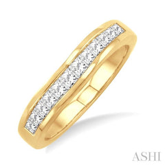 1/2 ctw Princess Cut Diamond Matching Wedding Band in 14K Yellow Gold 1/2 ctw Princess Cut Diamond Matching Wedding Band in 14K Yellow Gold