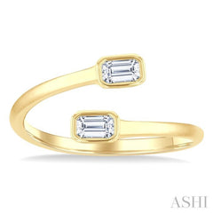1/5 Ctw Split Single Coil Bezel Set Octagon Cut Diamond Open Fashion Ring in 14K Yellow Gold 1/5 Ctw Split Single Coil Bezel Set Octagon Cut Diamond Open Fashion Ring in 14K Yellow Gold