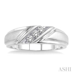 1/8 Ctw Round Cut Diamond Women's Ring in 14K White Gold 1/8 Ctw Round Cut Diamond Women's Ring in 14K White Gold
