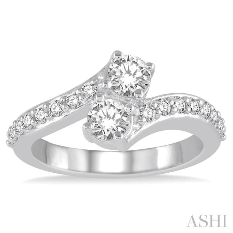 1 Ctw Cross Over Shank Round Cut Diamond 2Stone Ring in 14K White Gold 1 Ctw Cross Over Shank Round Cut Diamond 2Stone Ring in 14K White Gold