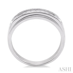 1/8 Ctw Round Cut Diamond Men's Ring in 14K White Gold 1/8 Ctw Round Cut Diamond Men's Ring in 14K White Gold
