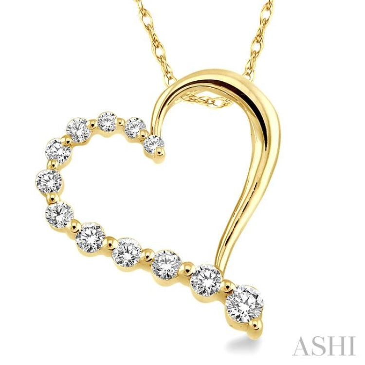 1/4 Ctw Round Cut Diamond Heart Half Journey Pendant in 14K Yellow Gold with Chain 1/4 Ctw Round Cut Diamond Heart Half Journey Pendant in 14K Yellow Gold with Chain