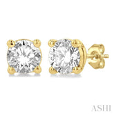 1/2 Ctw Round Cut Diamond Stud Earrings in 14K Yellow Gold