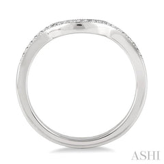 1/10 Ctw Round Cut Diamond Wedding Band in 14K White Gold 1/10 Ctw Round Cut Diamond Wedding Band in 14K White Gold