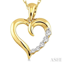 1/10 Ctw Round Cut Diamond Heart Shape Journey Pendant in 14K Yellow Gold with Chain 1/10 Ctw Round Cut Diamond Heart Shape Journey Pendant in 14K Yellow Gold with Chain