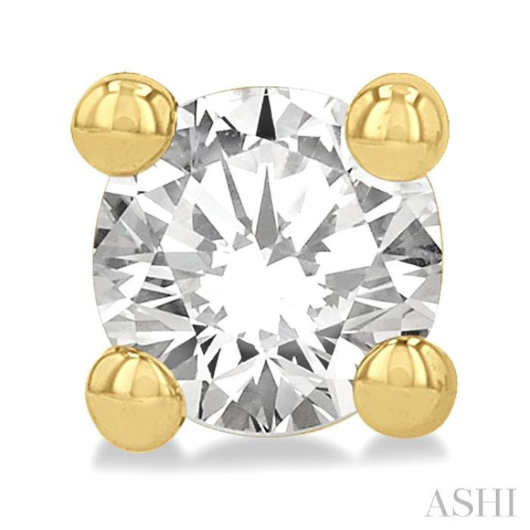 1/10 Ctw Round Cut Diamond Stud Earring in 14K Yellow Gold 1/10 Ctw Round Cut Diamond Stud Earring in 14K Yellow Gold