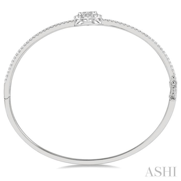 1 Ctw Oval Shape Round Cut Diamond Lovebright Stackable Bangle in 14K White Gold 1 Ctw Oval Shape Round Cut Diamond Lovebright Stackable Bangle in 14K White Gold