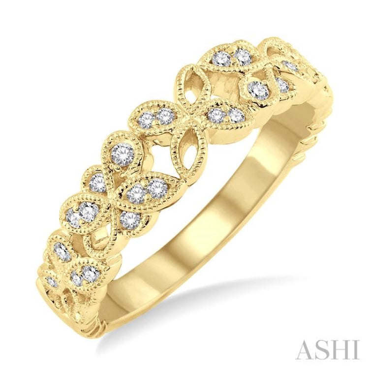 1/5 Ctw Floral Lattice Round Cut Diamond Wedding Band in 14K Yellow Gold 1/5 Ctw Floral Lattice Round Cut Diamond Wedding Band in 14K Yellow Gold