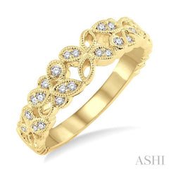1/5 Ctw Floral Lattice Round Cut Diamond Wedding Band in 14K Yellow Gold 1/5 Ctw Floral Lattice Round Cut Diamond Wedding Band in 14K Yellow Gold