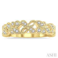 1/5 Ctw Floral Lattice Round Cut Diamond Wedding Band in 14K Yellow Gold 1/5 Ctw Floral Lattice Round Cut Diamond Wedding Band in 14K Yellow Gold