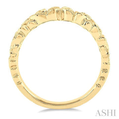 1/5 Ctw Floral Lattice Round Cut Diamond Wedding Band in 14K Yellow Gold 1/5 Ctw Floral Lattice Round Cut Diamond Wedding Band in 14K Yellow Gold