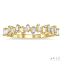 1/4 Ctw In and Out Baguette Cut Diamond Stackable Fashion Band in 14K Yellow Gold 1/4 Ctw In and Out Baguette Cut Diamond Stackable Fashion Band in 14K Yellow Gold