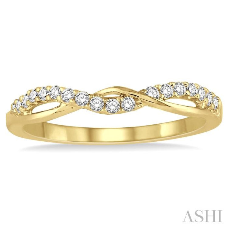 1/5 Ctw Twisted Top Round Cut Diamond Wedding Band in 14K Yellow Gold 1/5 Ctw Twisted Top Round Cut Diamond Wedding Band in 14K Yellow Gold