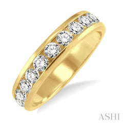 1 Ctw Round Cut Diamond Wedding Band in 14K Yellow Gold 1 Ctw Round Cut Diamond Wedding Band in 14K Yellow Gold