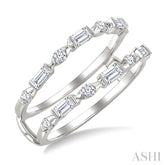 1/2 Ctw Baguette and Round Cut Diamond Link Insert Ring in 14K White Gold