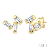 1/5 Ctw Baguette Diamond Petite Fashion Earrings in 10K Yellow Gold