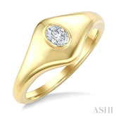 1/5 Ctw Oval Cut Golden Glow Diamond Fashion Signet Ring in 10K Yellow Gold