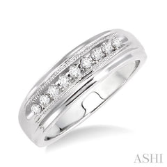 1/8 Ctw Round Cut Diamond Women's Ring in 10K White Gold 1/8 Ctw Round Cut Diamond Women's Ring in 10K White Gold