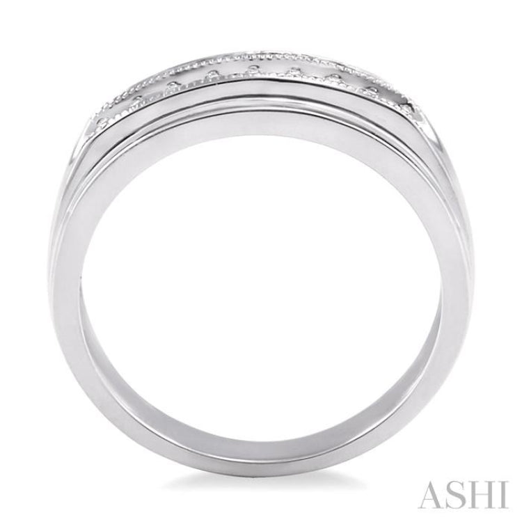 1/8 Ctw Round Cut Diamond Women's Ring in 10K White Gold 1/8 Ctw Round Cut Diamond Women's Ring in 10K White Gold