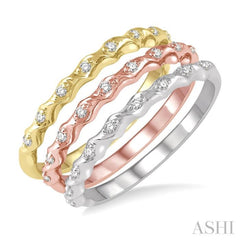 1/5 ctw Twisted Top Three Tone Round Cut Diamond Stackable Band Set in 14K White, Yellow and Rose Gold 1/5 ctw Twisted Top Three Tone Round Cut Diamond Stackable Band Set in 14K White, Yellow and Rose Gold