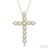 1/4 Ctw Round Cut Diamond Cross Pendant in 14K Yellow Gold with Chain