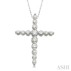 1/4 Ctw Round Cut Diamond Journey Cross Pendant in 14K White Gold with Chain 1/4 Ctw Round Cut Diamond Journey Cross Pendant in 14K White Gold with Chain