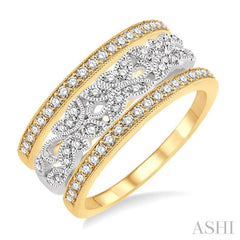 1/2 Ctw Round Cut Diamond Triple Band Set in 14K White and Yellow Gold 1/2 Ctw Round Cut Diamond Triple Band Set in 14K White and Yellow Gold