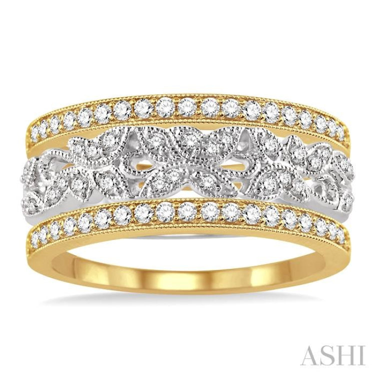 1/2 Ctw Round Cut Diamond Triple Band Set in 14K White and Yellow Gold 1/2 Ctw Round Cut Diamond Triple Band Set in 14K White and Yellow Gold