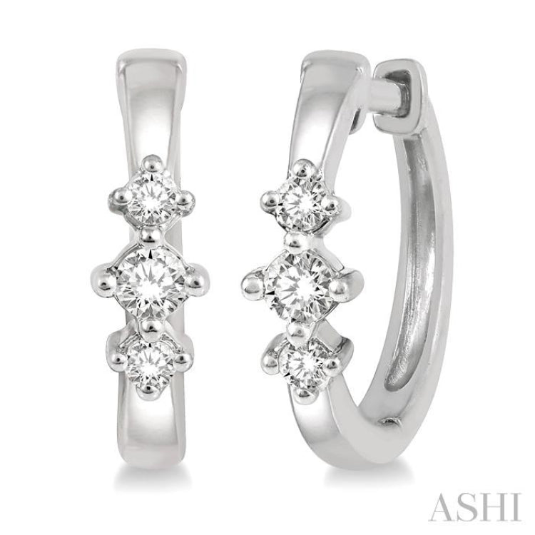 1/6 Ctw Three Stone Round Cut Diamond Huggie Petite Earrings in 10K White Gold 1/6 Ctw Three Stone Round Cut Diamond Huggie Petite Earrings in 10K White Gold