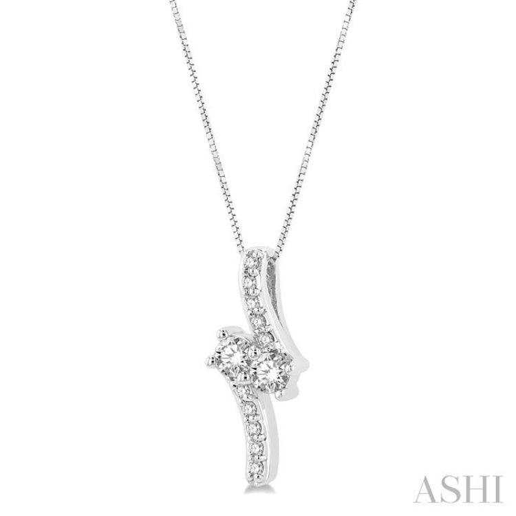 3/8 Ctw Asymmetrical 2Stone Round Cut Diamond Pendant With Box Link Chain in 14K White Gold 3/8 Ctw Asymmetrical 2Stone Round Cut Diamond Pendant With Box Link Chain in 14K White Gold