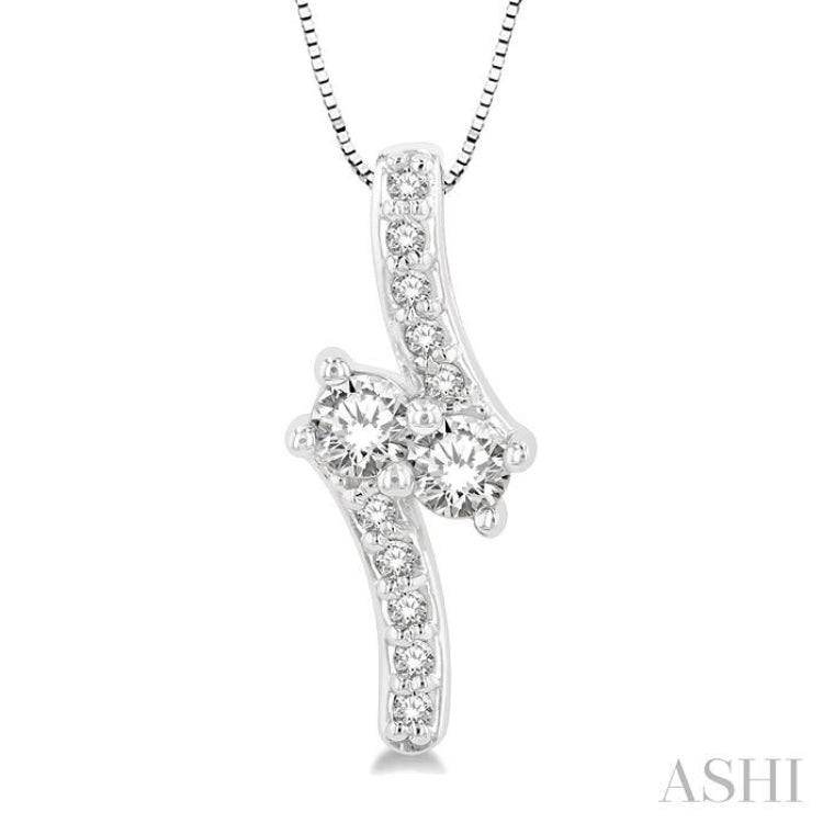 3/8 Ctw Asymmetrical 2Stone Round Cut Diamond Pendant With Box Link Chain in 14K White Gold 3/8 Ctw Asymmetrical 2Stone Round Cut Diamond Pendant With Box Link Chain in 14K White Gold