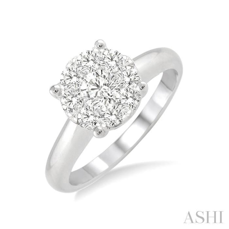 1/4 Ctw Lovebright Round Cut Diamond Ring in 14K White Gold 1/4 Ctw Lovebright Round Cut Diamond Ring in 14K White Gold
