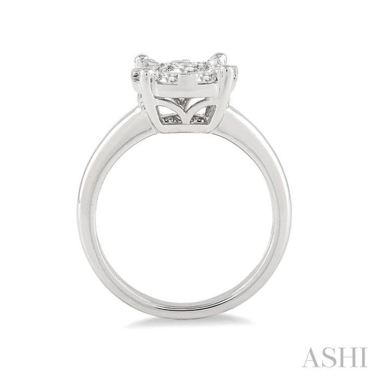 1/4 Ctw Lovebright Round Cut Diamond Ring in 14K White Gold 1/4 Ctw Lovebright Round Cut Diamond Ring in 14K White Gold