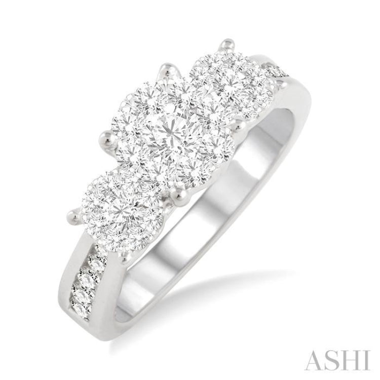1 ctw Lovebright Round Cut Diamond Ring in 14K White Gold 1 ctw Lovebright Round Cut Diamond Ring in 14K White Gold
