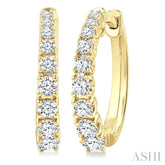 3/4 Ctw Graduated Round Cut Diamond Fashion Hoop Earrings in 14K Yellow Gold