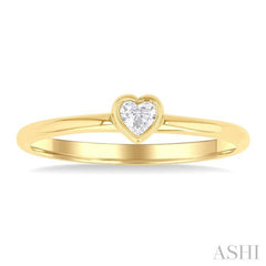 1/6 Ctw Petite Bezel Set Heart Shape Diamond Fashion Ring in 10K Yellow Gold 1/6 Ctw Petite Bezel Set Heart Shape Diamond Fashion Ring in 10K Yellow Gold