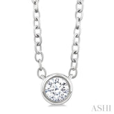 1/6 Ctw Petite Bezel Set Round Cut Diamond Fashion Pendant With Chain in 10K White Gold
