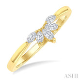 1/5 Ctw Marquise Cut Diamond Half Flower Motif Chevron Ring in 14K Yellow Gold