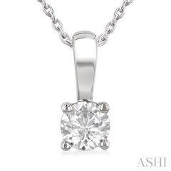 1/2 Ctw Prong Set Round Cut Diamond Solitaire Pendant With Chain in 14K White Gold 1/2 Ctw Prong Set Round Cut Diamond Solitaire Pendant With Chain in 14K White Gold
