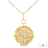 1/4 Ctw Round Cut Diamond Compass Symbol Circle Medallion Fashion Pendant With Paperclip Chain in 14K Yellow Gold