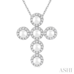 4 MM Cross Cultured Pearl and 1/4 Ctw Round Cut Diamond Pendant With Chain in 14K White Gold 4 MM Cross Cultured Pearl and 1/4 Ctw Round Cut Diamond Pendant With Chain in 14K White Gold