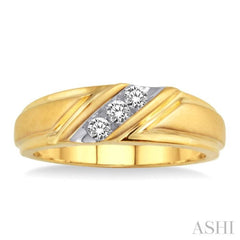 1/8 Ctw Round Cut Diamond Women's Ring in 10K Yellow Gold 1/8 Ctw Round Cut Diamond Women's Ring in 10K Yellow Gold