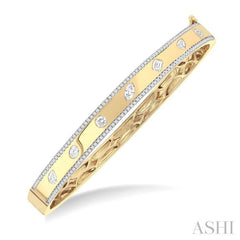 1.25CTTW MIX DM BEZEL BANGLE YG 14K-G* 1.25CTTW MIX DM BEZEL BANGLE YG 14K-G*