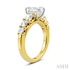 1 1/10 Ctw Emerald Shape Round Cut Diamond Semi-Mount Engagement Ring in 14K Yellow and White Gold