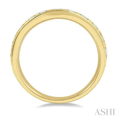 1 ctw Curved Center Milgrain Border Round Cut Diamond Wedding Band in 14K Yellow Gold
