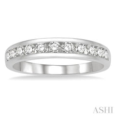 1/2 ctw Channel Set 11 Stone Round Cut Diamond Wedding Band in Platinum