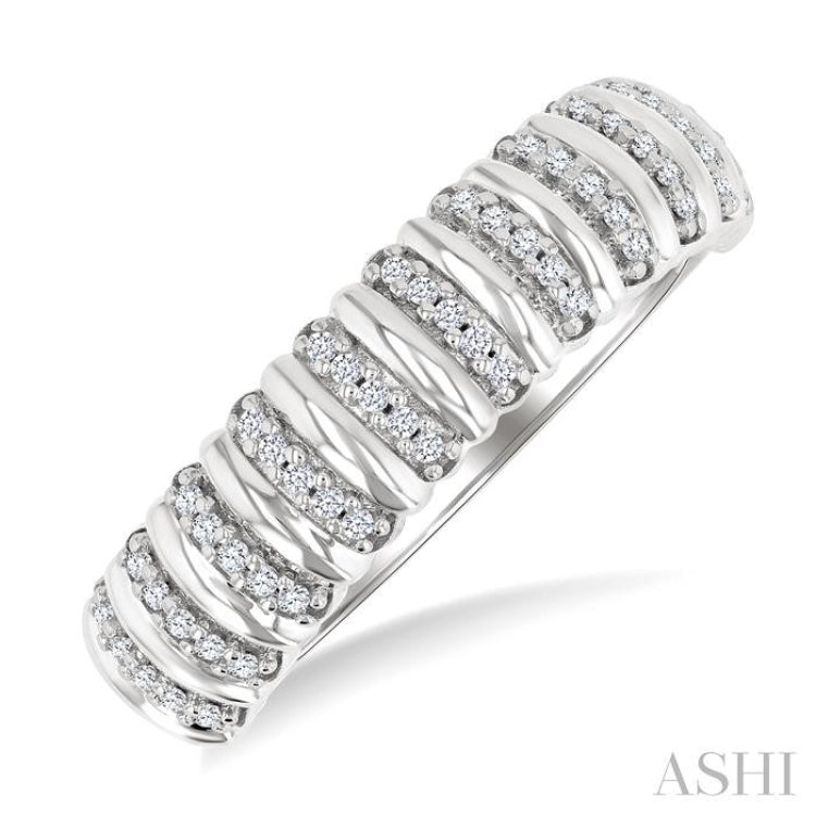 1/6 Ctw Ribbed Round Cut Diamond Pirouette Fashion Ring in 10K White Gold