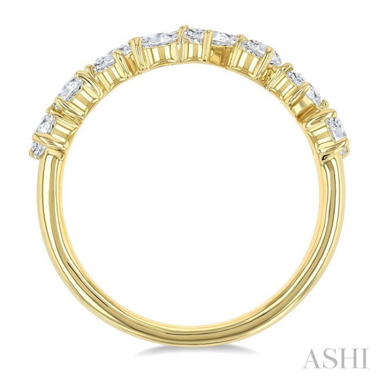 1 1/10 Ctw Mixed Shape Diamond Fashion Band in 14K Yellow Gold